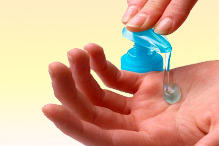 Мыло при контакте с руками имеет неприятный запах Жидкое мыло